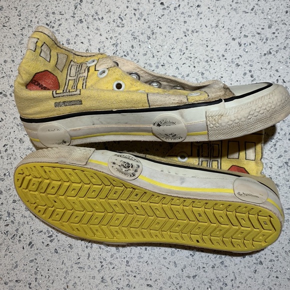 VINTAGE CONVERSE HIGHTOP SCHOOL BUS YELLOW KIDS SHOES size 13 - Picture 4 of 8